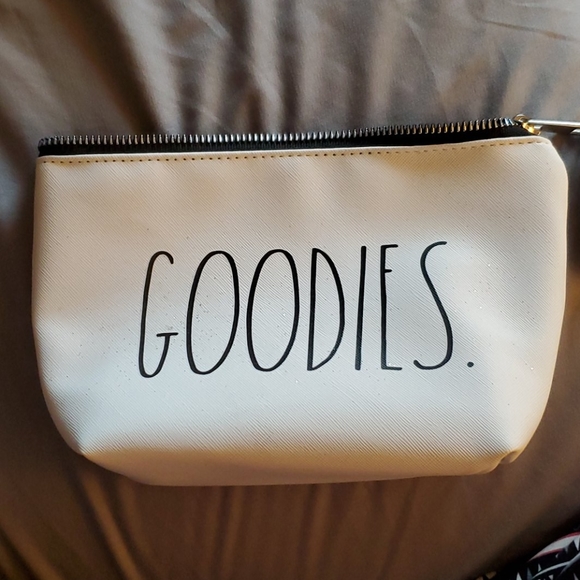 Rae Dunn Handbags - NWT Cosmetic bag